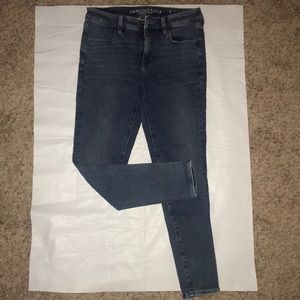 HI-RISE SKINNY JEANS